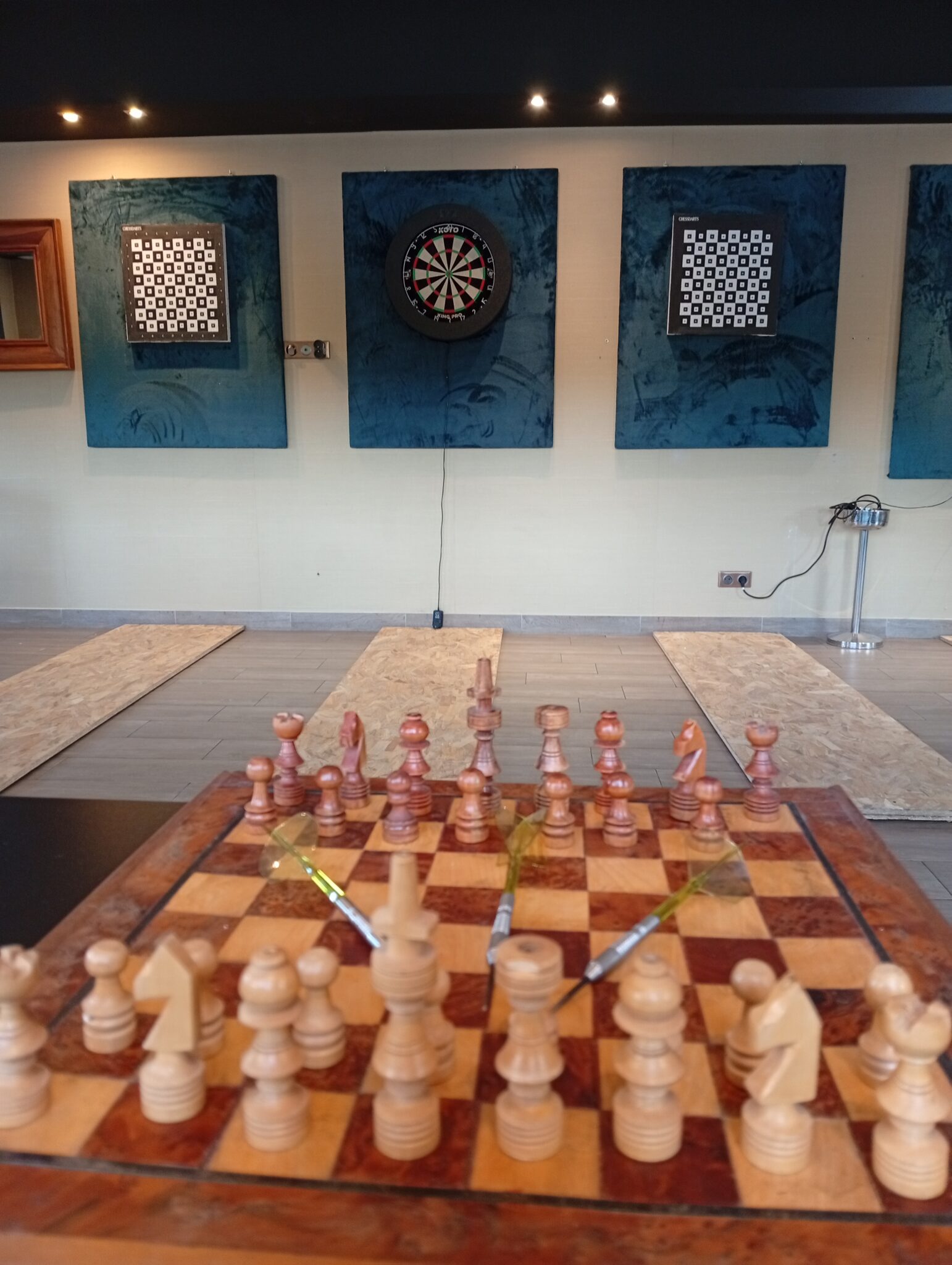 ChessDarts Le jeu de société hybride qui fusionne échecs et — free download